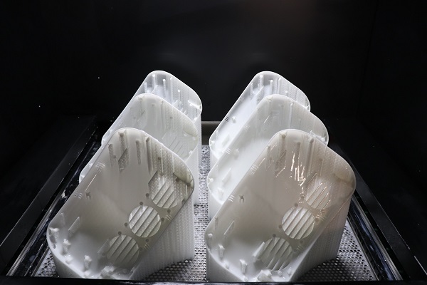 Vỏ hộp điện tử được gia công nhựa số lượng ít với in 3D tại 3Dmanufacturer